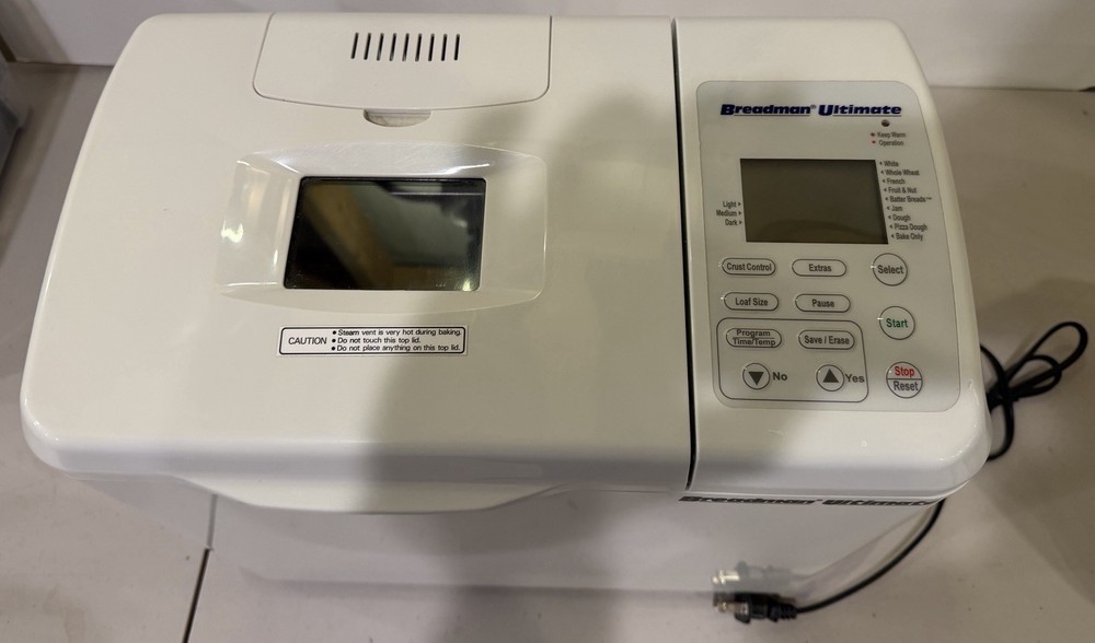 Breadman Ultimate TR2200C Automatic Programmable Bread Machine