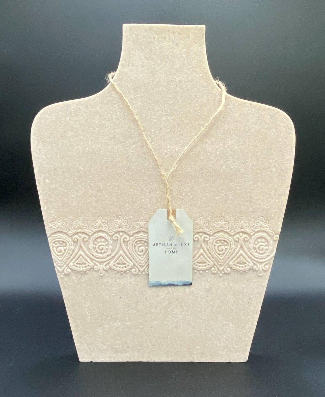 Artisan De Luxe Home Poly‑Resin Tan Necklace Display