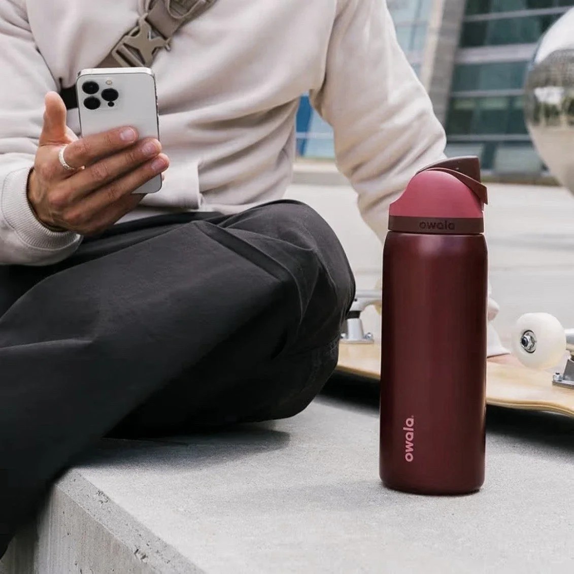 Owala Freesip 32oz Insulated Stainless Steel Water Bottle - Black Cherry | US