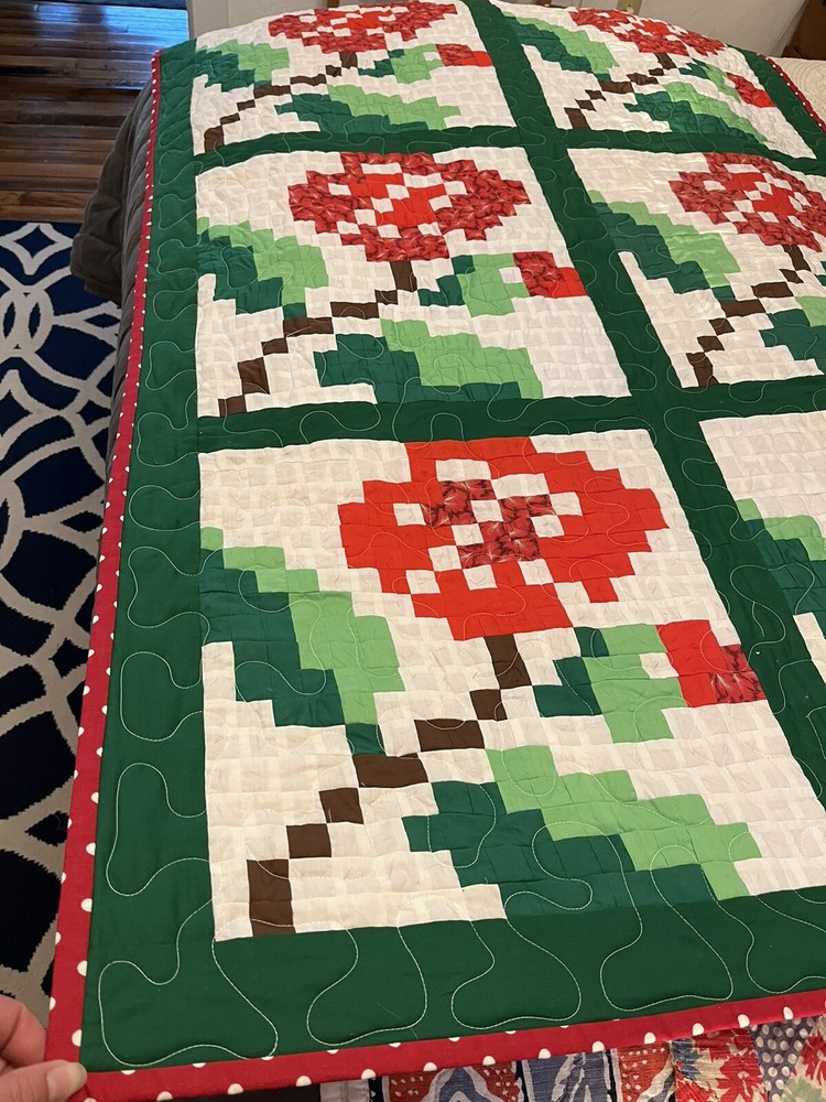 Handmade Quilt Patchwork Cotton Floral Throw Pixelated Flower Red & Green