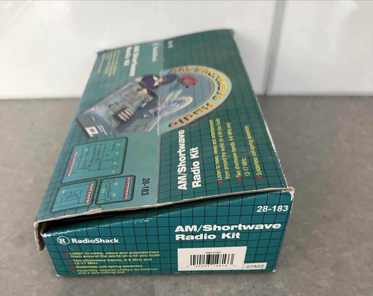 RadioShack AM/Shortwave Radio Kit 28-183 Untested Vintage