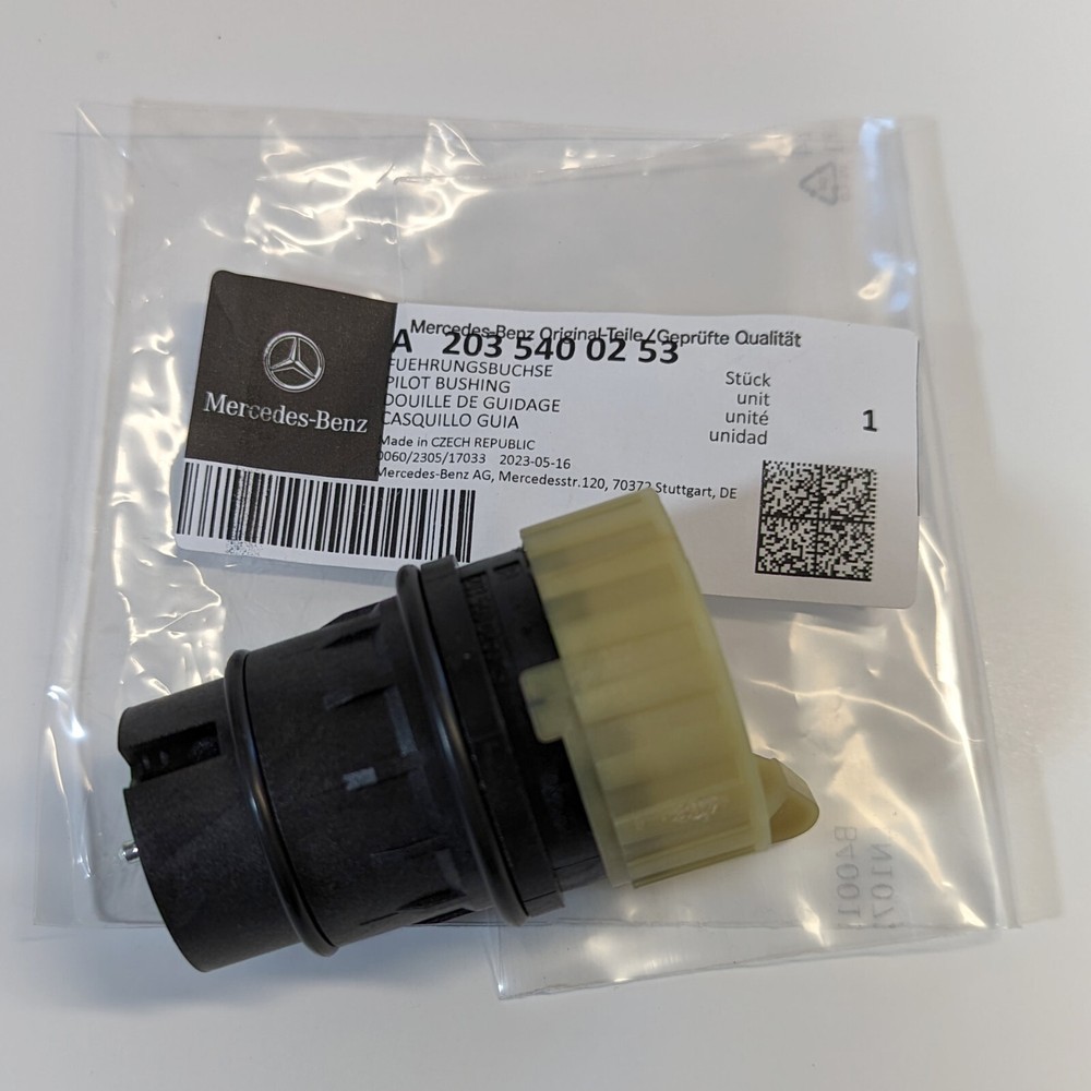 UPDATED Genuine Mercedes E280 2007 Transmission Connector Data Plug Bushing OEM