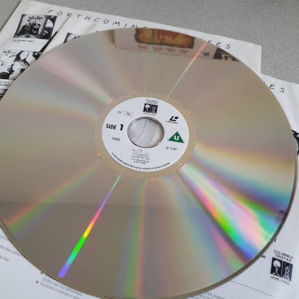 HOOK Laser Disc PAL Peter Pan Robin Williams Dustin Hoffman PG Widescreen CLV