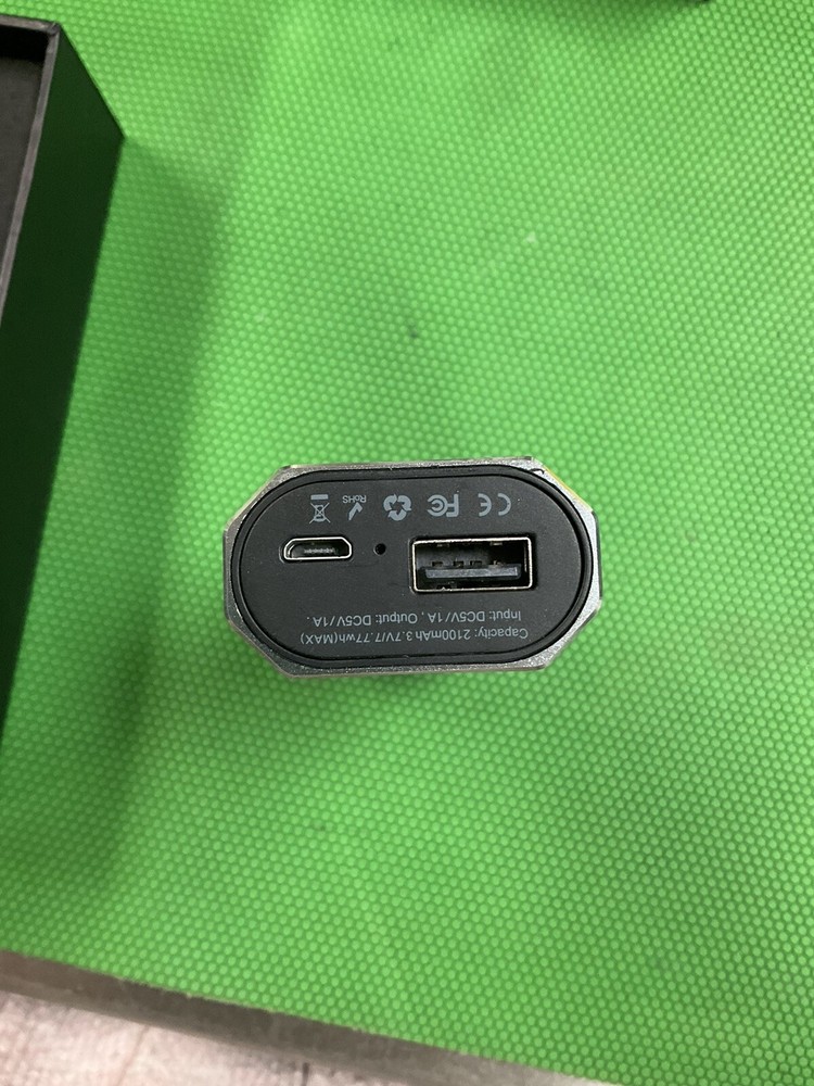 smart wireless bluetooth headset version 4.1 powerbank 2100mAH