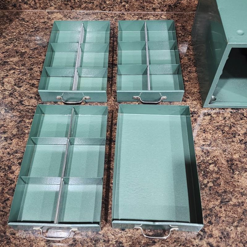 Vintage WARDS MASTER QUALITY Metal 4 Drawer Small Parts Cabinet – Green Awesome