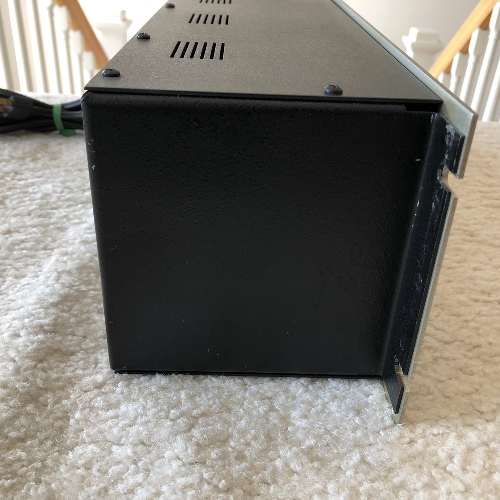 PHASE LINEAR 2000 STEREO CONSOLE / PREAMPLIFIER