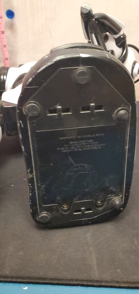 Wowwee Robosapien Remote Control robot READ