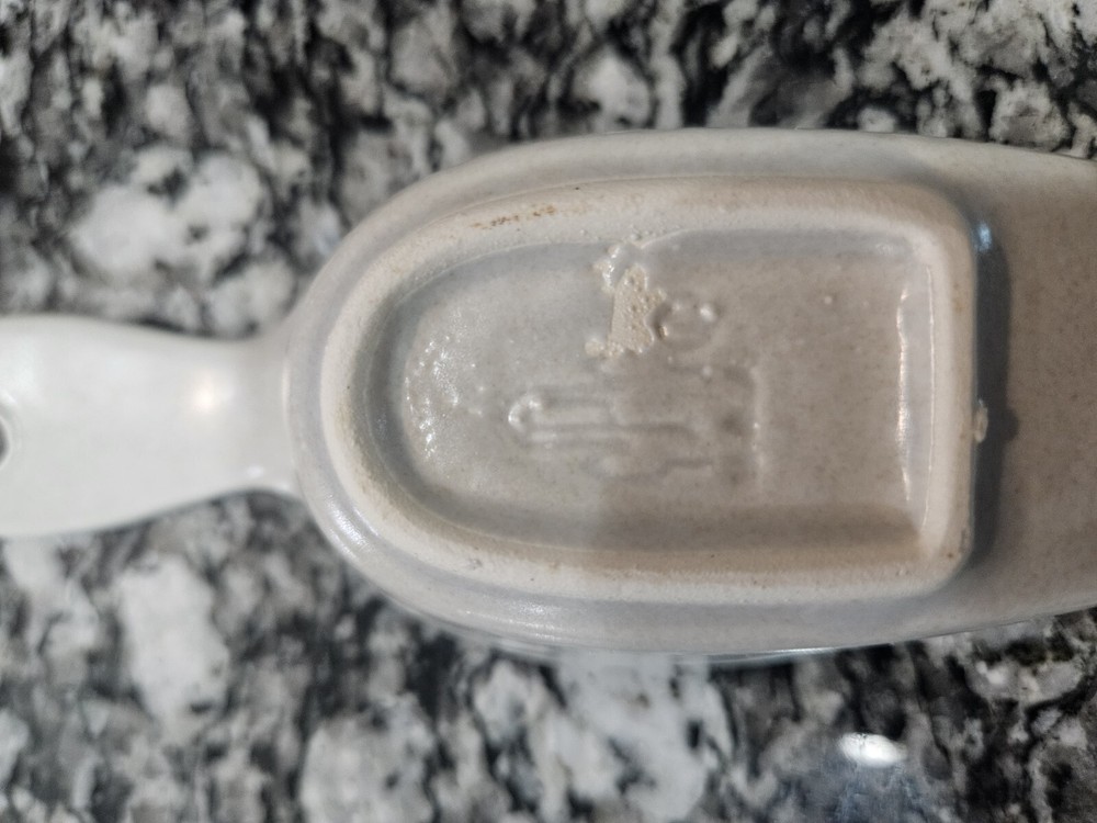 Pfaltzgraff Yorktowne Medium Scoop
