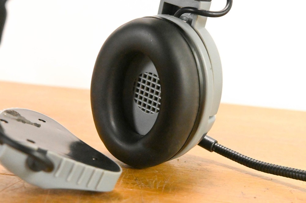 Eartec ComSTAR Single-Ear Full Duplex Wireless Headset CG01YM7