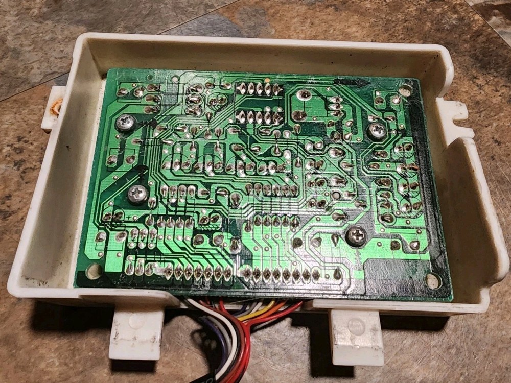 GE Window A/C Interface Touch Pad Control Board 30562067 D2115B BK131223 (Used)