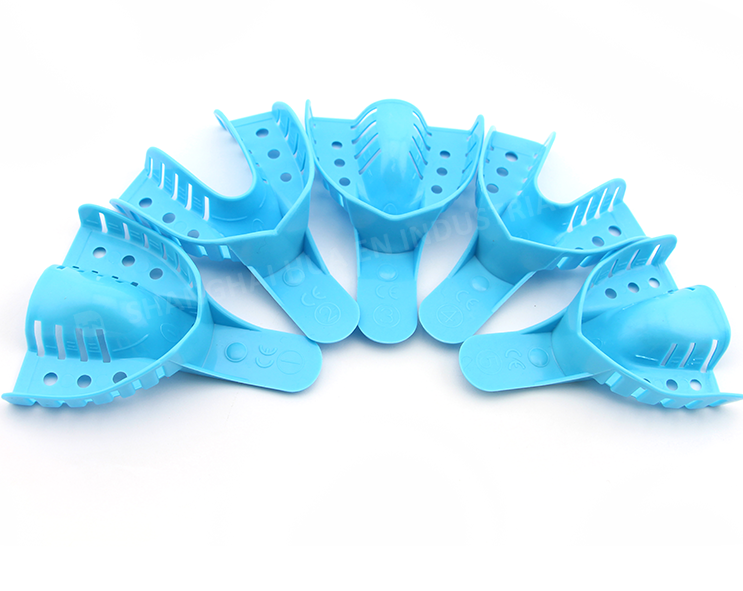 Dental Impression Trays Perforated Plastic Multiple Sizes Available 12/Bag