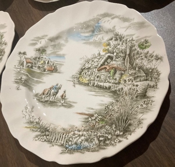 Decorative Place Settings: Patterns From Haviland, Johnson Brothers or Noritake