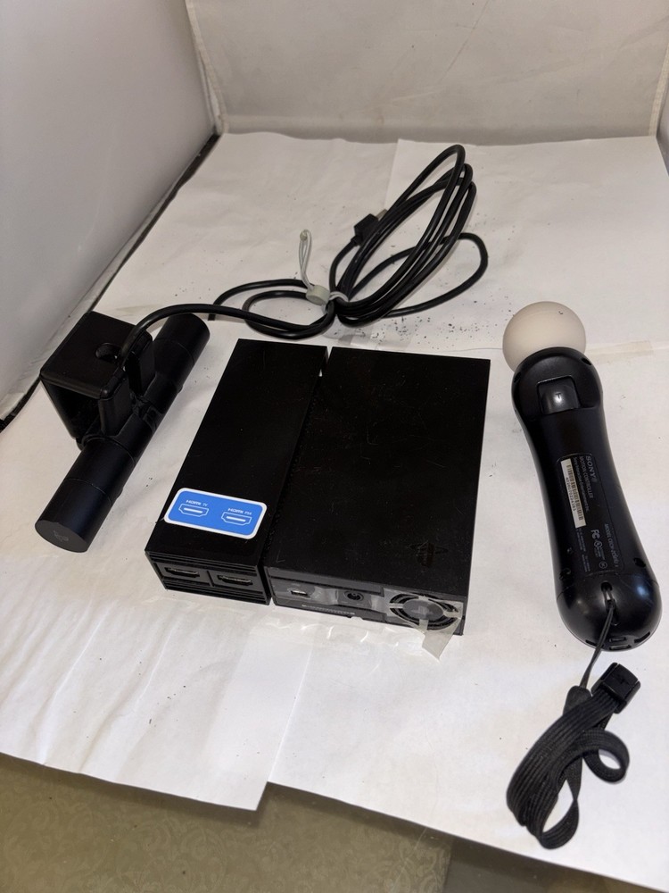 Sony PSVR Bundle Headset Camera 1 Controller 5 Games Free Shipping!