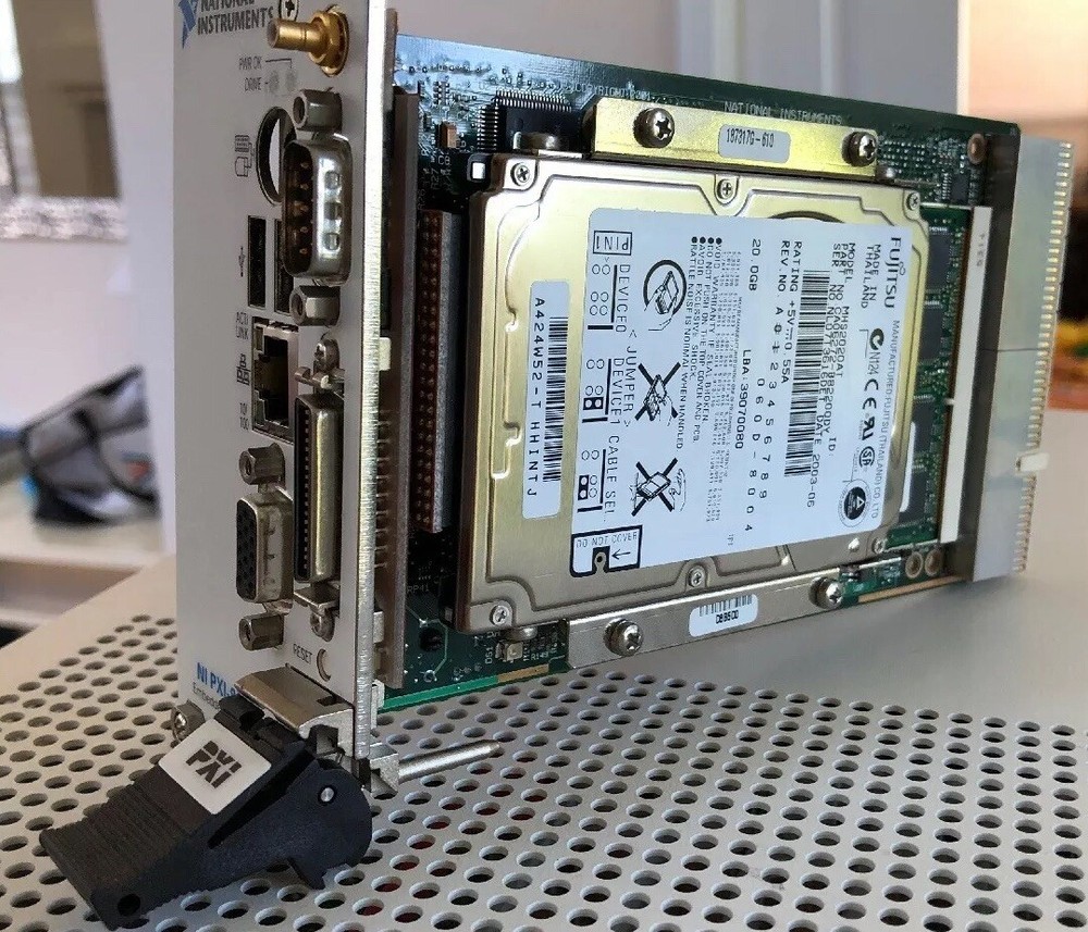 NATIONAL INSTRUMENTS NI PXI-8174 Embedded Computer