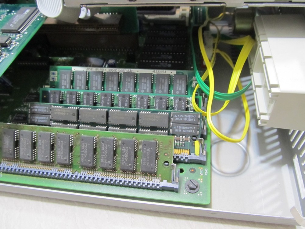 Vintage IBM ValuePoint 433DX/Sp Computer ****Pls Read