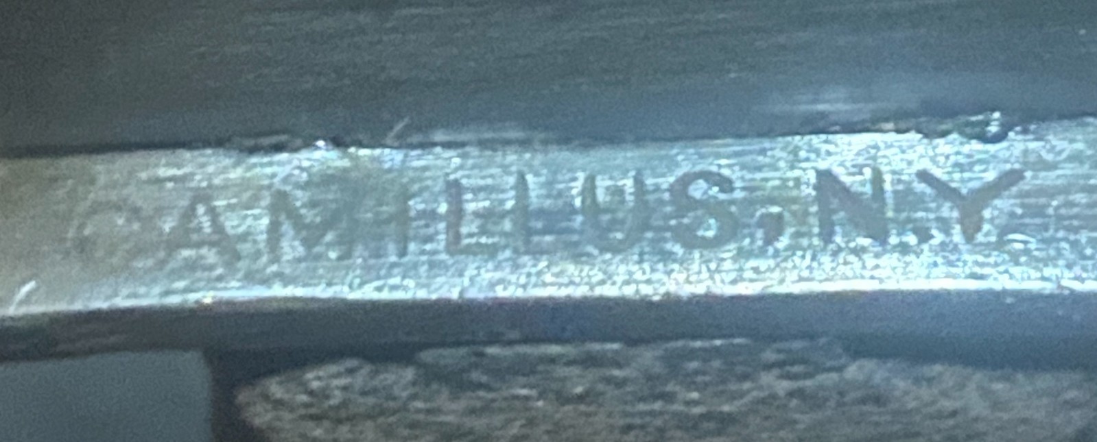 US WWII Marine Corps Camillus Fighting Knife .. RARE !!