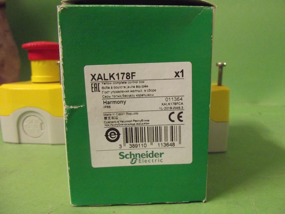 SET (5 pcs. )Schneider Electric XALK178 - Yellow complete control box