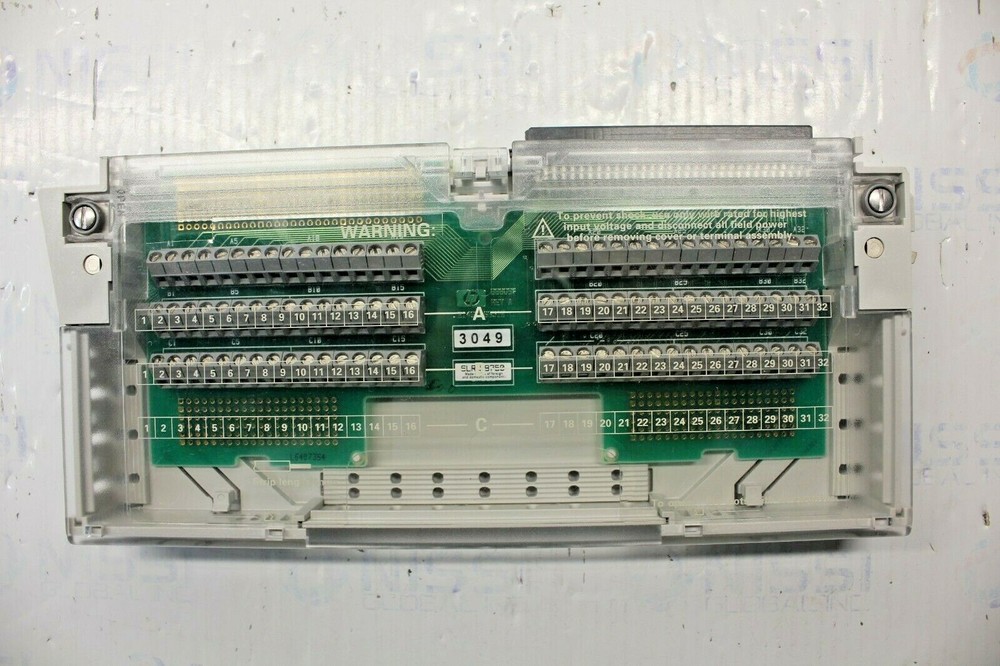 HP E1490C Register Based Breadboard VXI Module Terminal