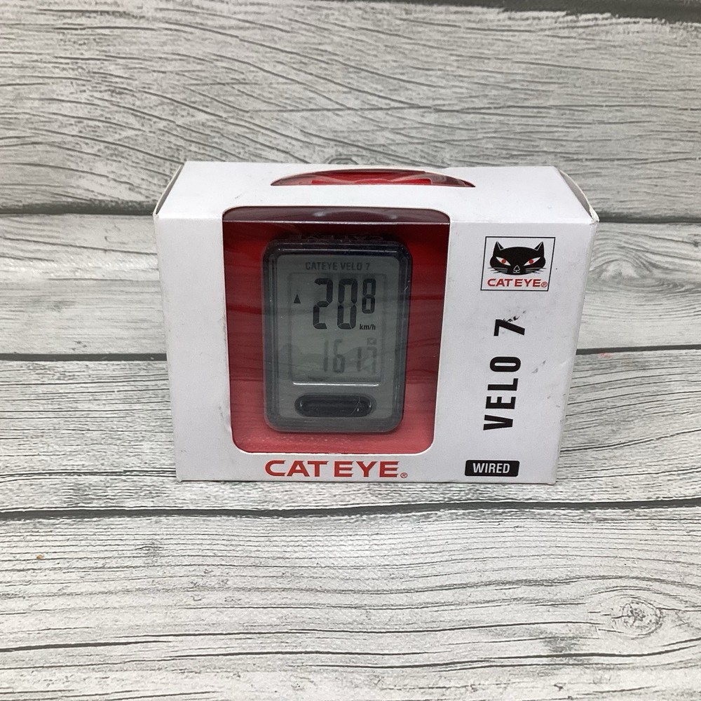 CatEye Wired Velo 7 Function Biker Computer CC-VL520
