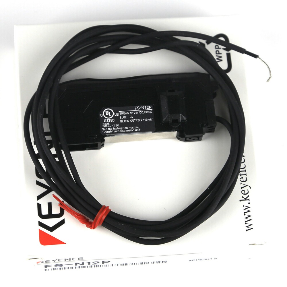 KEYENCE FS-N12P Amplifier Sensor Brand New #