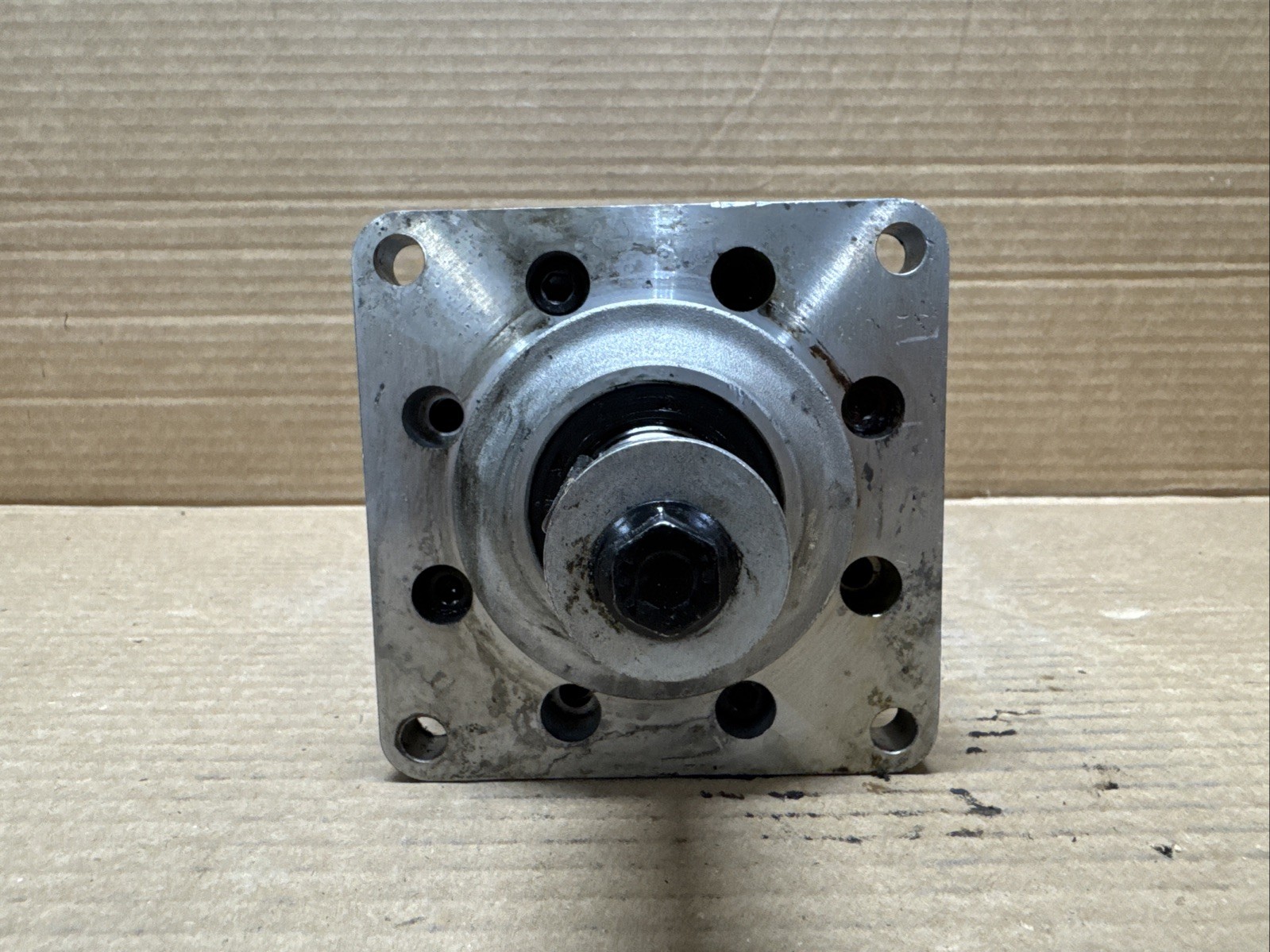 CROWN PSM-C3006-D-43S MOTOR CVVMS-5085-43 CROWN PART