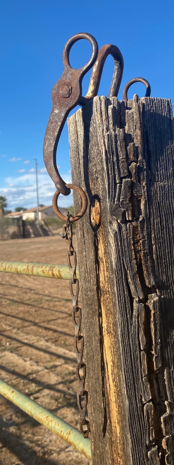 High Port Old Rusty Horse Bit w/ Rein Chains - Antique Collectible Great Deco!