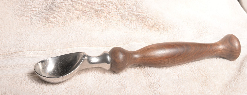 Ice cream scoop with Hand turned walnut handle