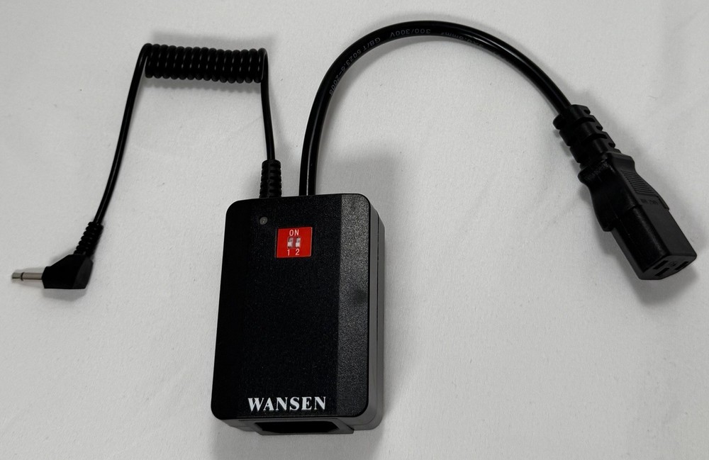 WanSen AC-04 4-Channel Wireless Studio Flash Trigger Set - 1 Transmit 2 Receive