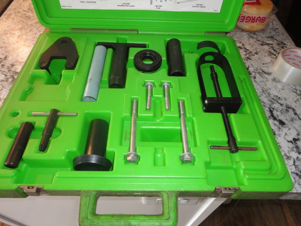 ONE USED Lawnboy LB684232 "M" Engine Service Tool Set