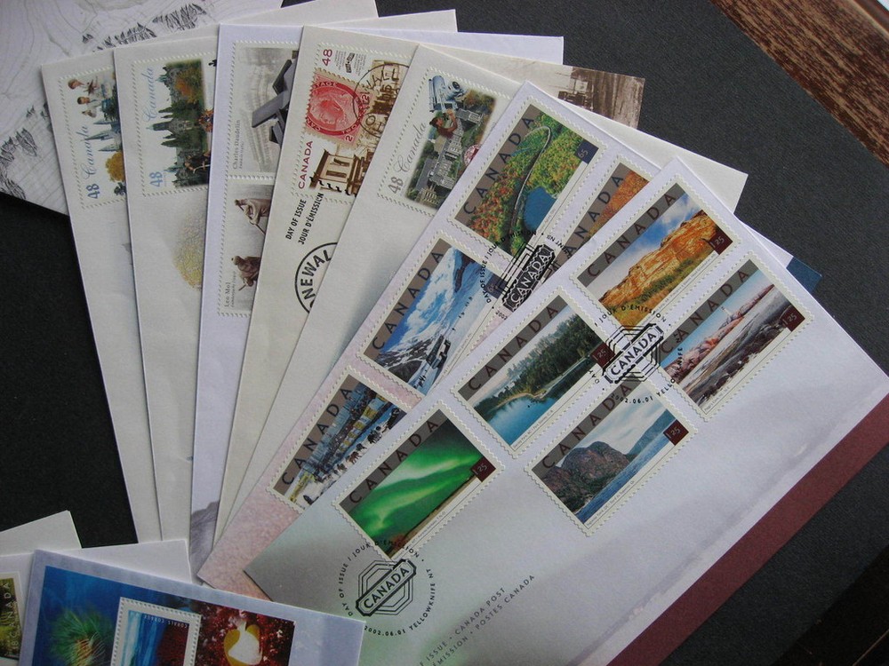 CANADA 32 different FDCs from 2002 a nice group here! PLZ read description!