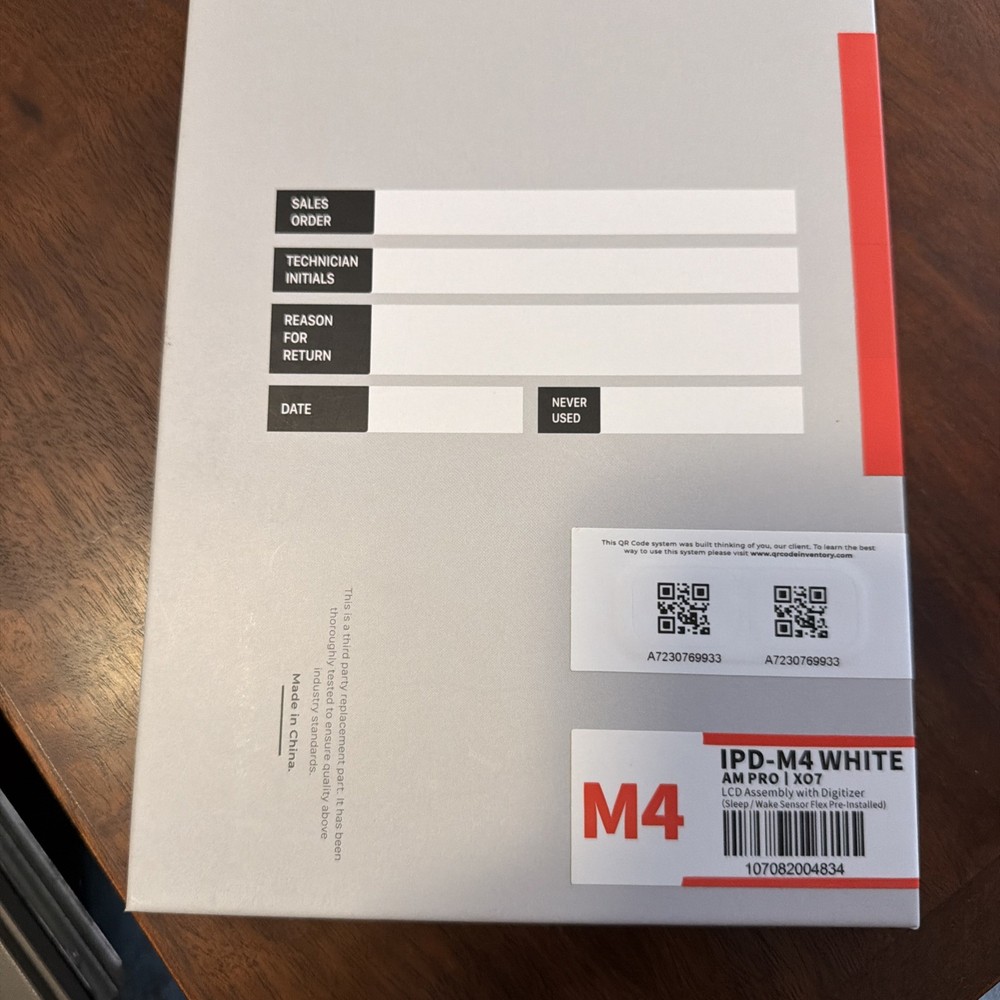 iPad Screen Replacement iPad-M4 White