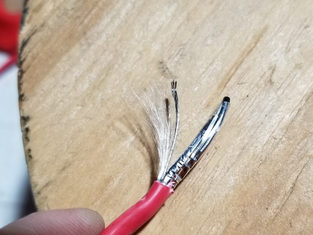 Southwire/Tappan G40006 18/2C Solid Shielded Plenum Fire Alarm Cable Red /100ft