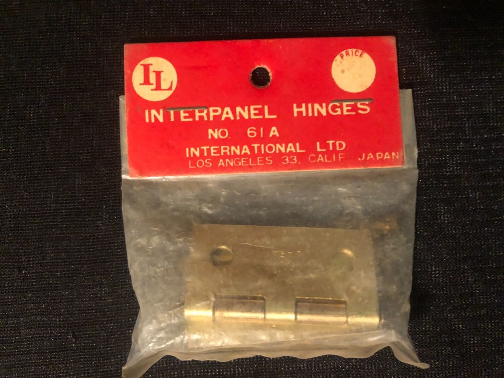 vntg interpanel hinges new old school number in package is 2//