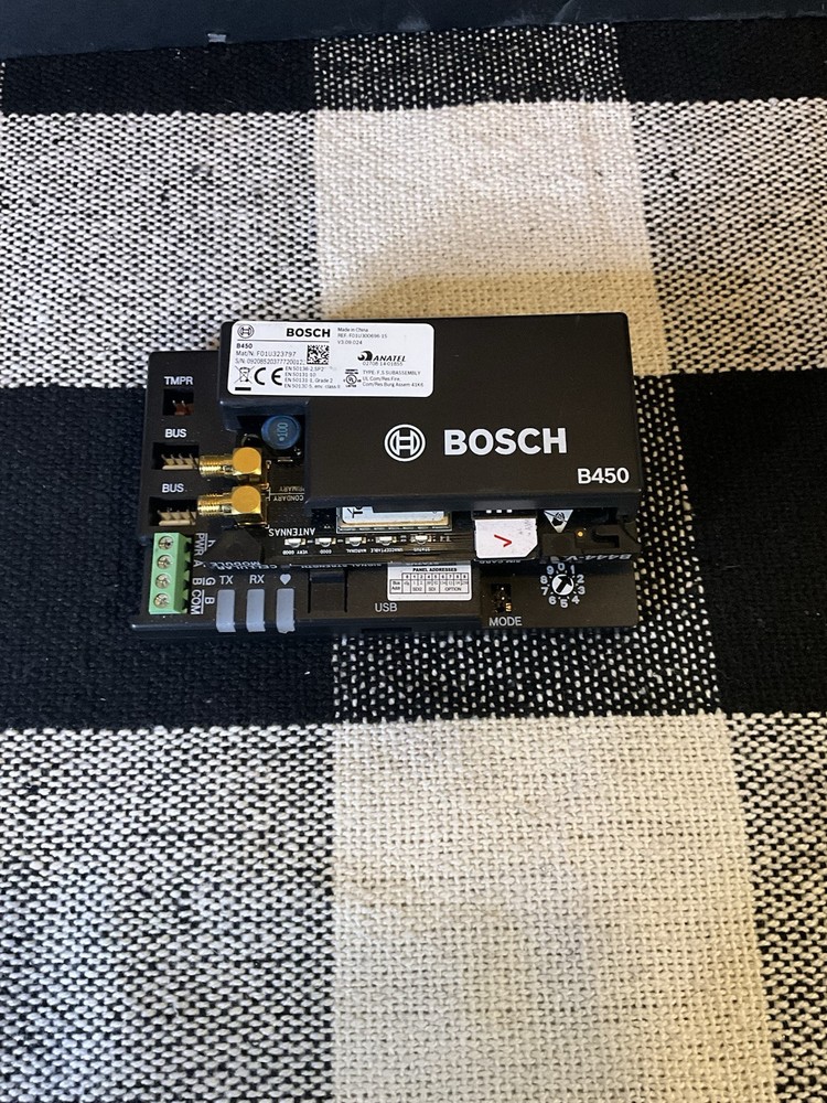 Bosch B450 Conettix Plug-Communicator Module Interface