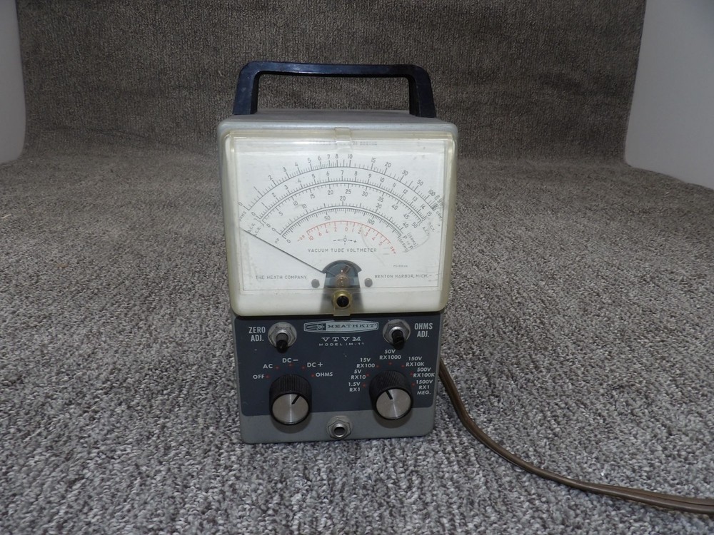 Heathkit Vintage Vacuum Tube Voltmeter Model V-7A