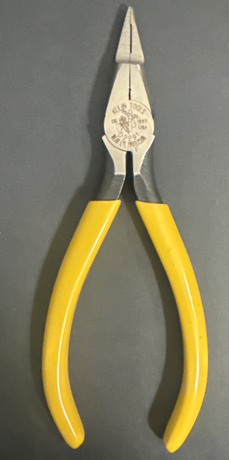 1994 VINTAGE KLEIN TOOLS SHORT NOSE PLIERS NEEDLE TELEPHONE WORK D2291 NOS USA
