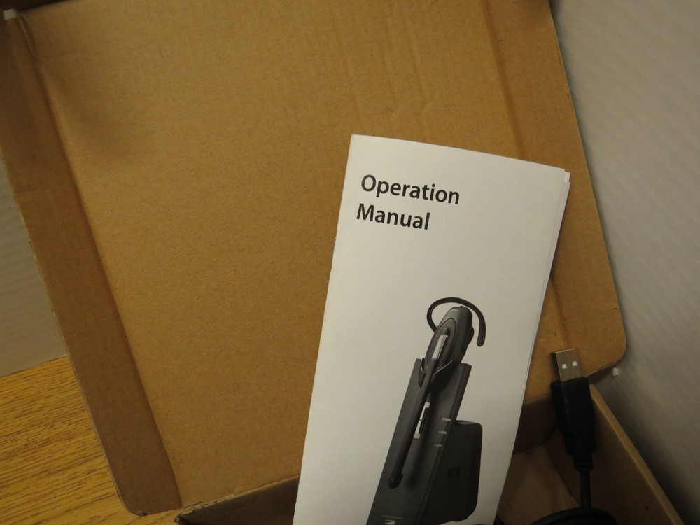 Agent W880 Wireless DECT Headset / Base Station USB Connectivity PC Compatible