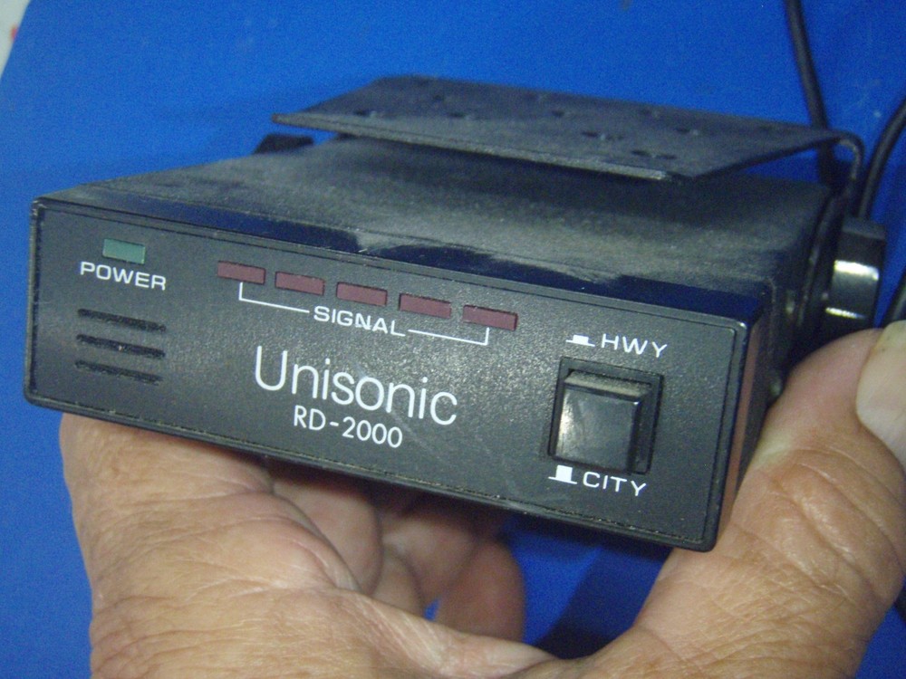 Unisonic Road Scan Extra Sensitive Radar Detector
