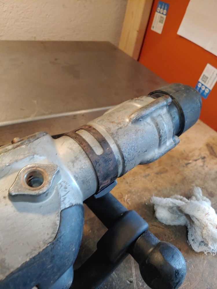 Milwaukee Corded SDS-Max Demolition Hammer