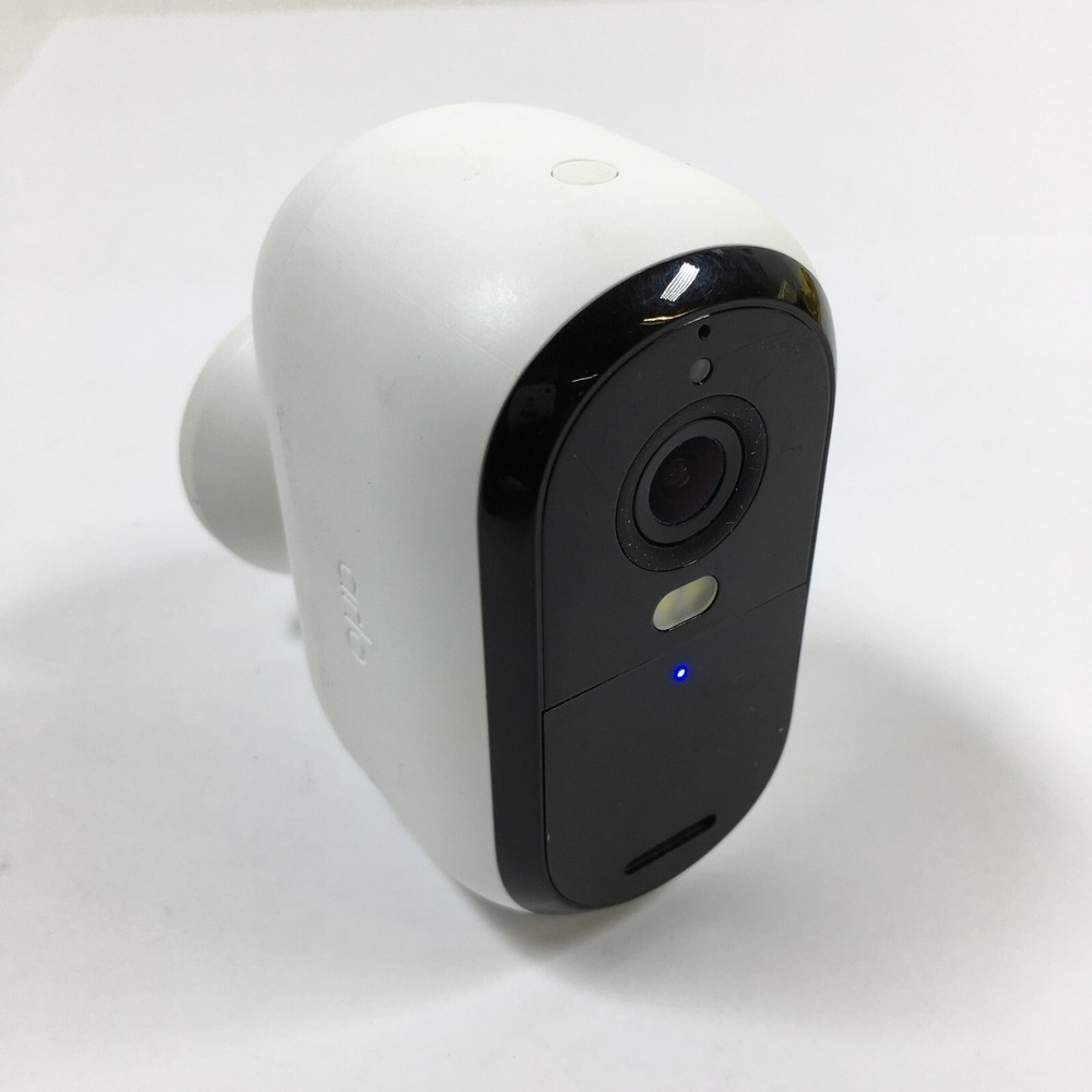 Arlo Essential (2nd Generation) VMC3050 2K Outdoor Camera (READ!)