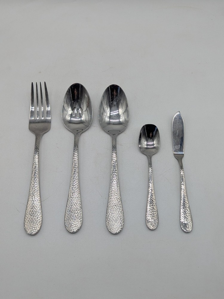 5 Piece Oneida Hammered Handle Design - SERVING UTENSILS -
