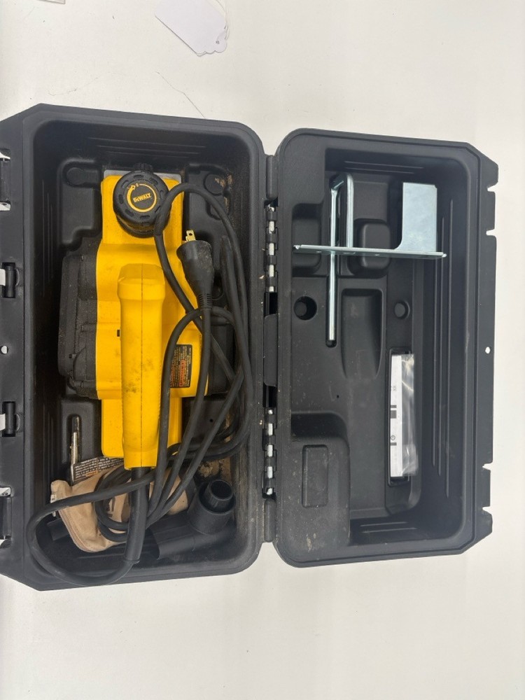 DEWALT PLANER D26677 (P23015202)