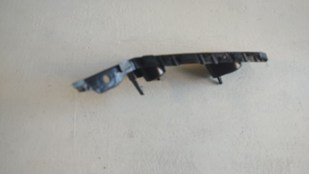 2017-2018 Mazda 3 SDN 2Pcs Front LFT/RT Bumper Retainers Brackets Mounting-OEM