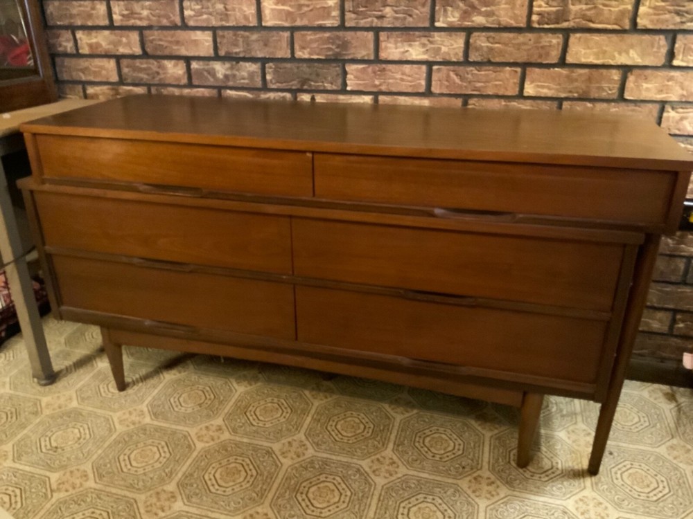 Vintage 60’s Sideboard