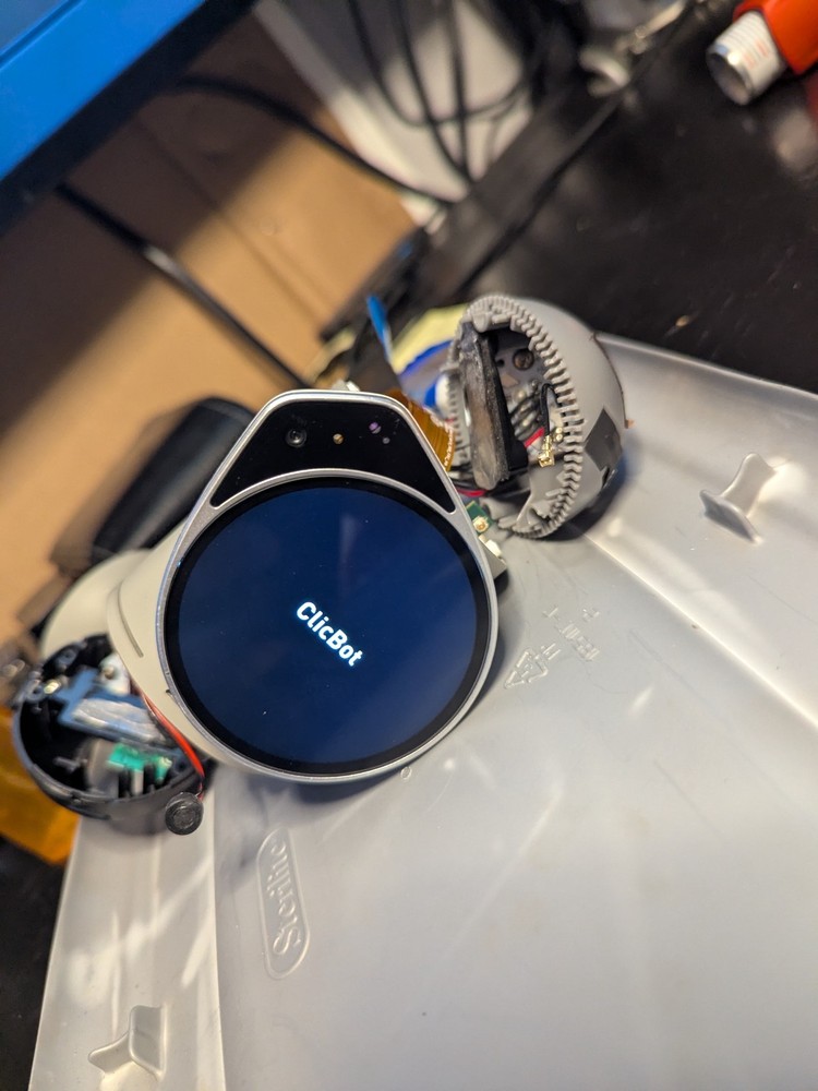 Keyitech ClicBot Robot,Original Full Kit.IMPORTANT!!! BRAIN FIXED BATTERY FIXED