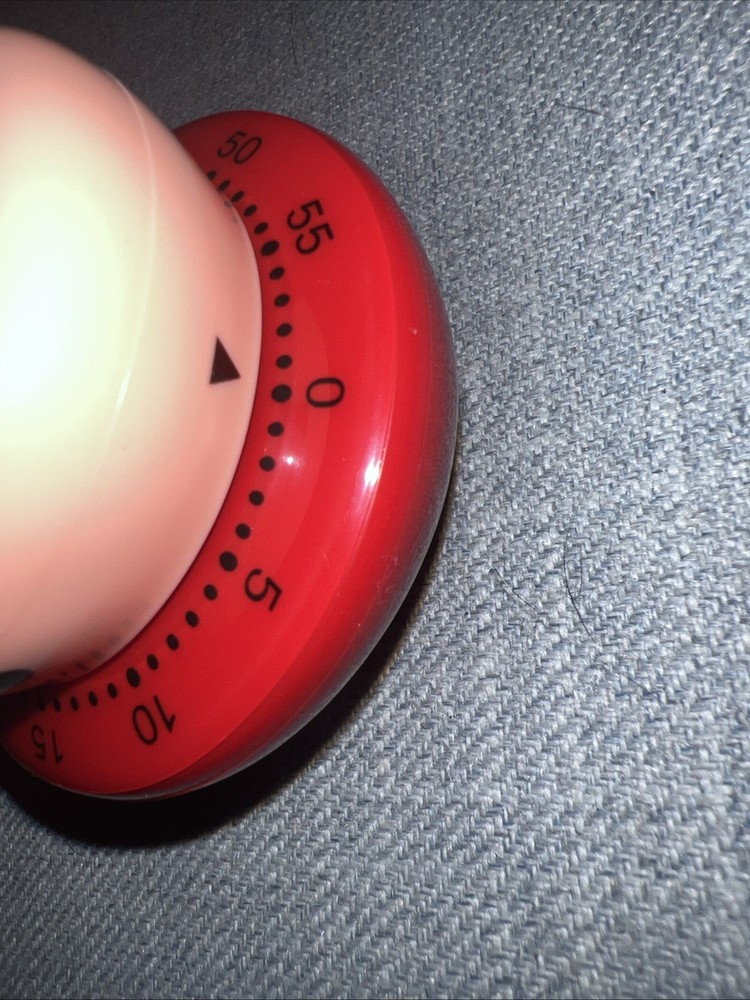 Kickerland Red/White Windup Mushroom Kitchen Timer