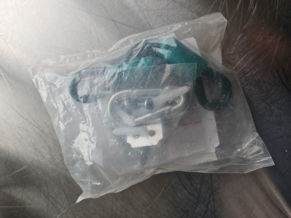 Krowne Model R36 Restraining Cable & Mounting Hardware NIP NOS