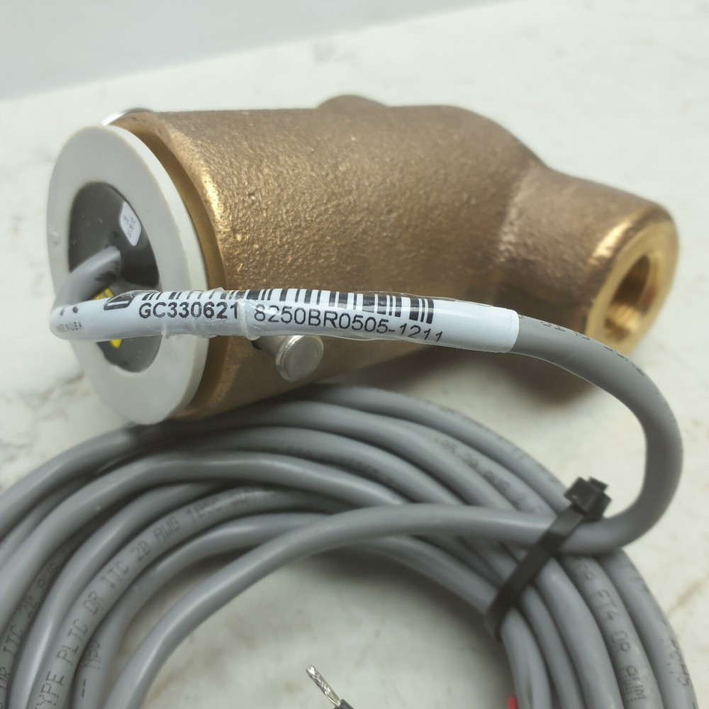 Impeller 8250BR0505-1211 Flow Meter 1/2" Fitting Size Paddlewheel Sensor