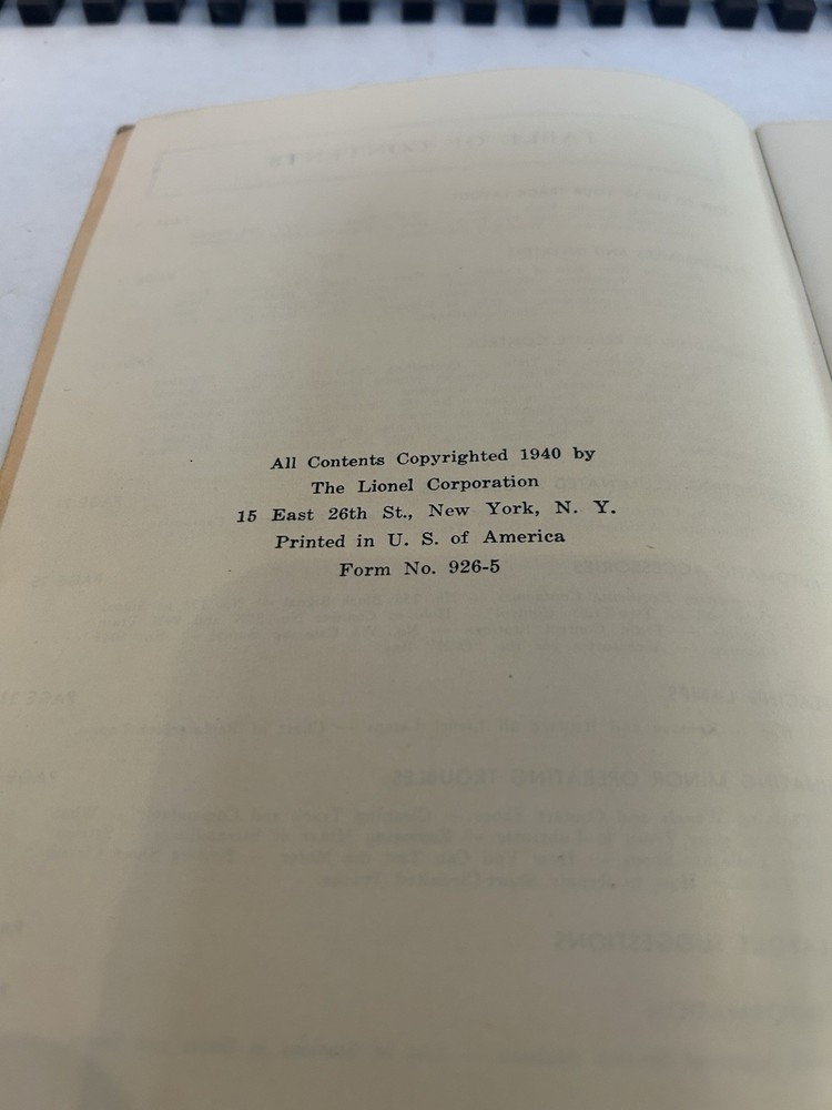 Instructions For Assembling and Operating Prewar Lionel Trains - 1940