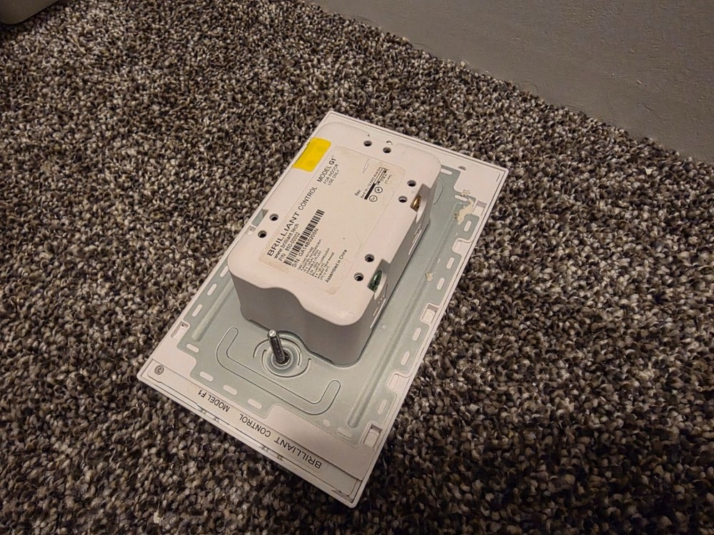 Brilliant Smart Home Control Light Switch Panel BHA-120US-WH1